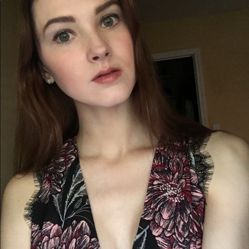 Meet your Posher, Rebecca